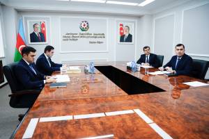 Ədliyyə nazirinin müavini bölgələrdə yaşayanların müraciətlərini dinləyib Xəbər şəkili