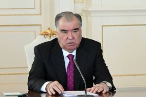 Emoməli Rəhmon İlham Əliyevi Azərbaycanın Mərkəzi Asiya ölkələrinin məsləhətləşmə görüşləri formatına qoşulması münasibətilə təbrik edib