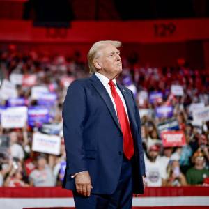 Tramp ABŞ nümayəndə heyəti ilə Putinin görüşünü şərh edib Xəbər şəkili