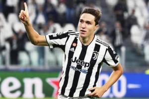 "Yuventus" sabiq futbolçusunu geri qaytarmağı düşünür
