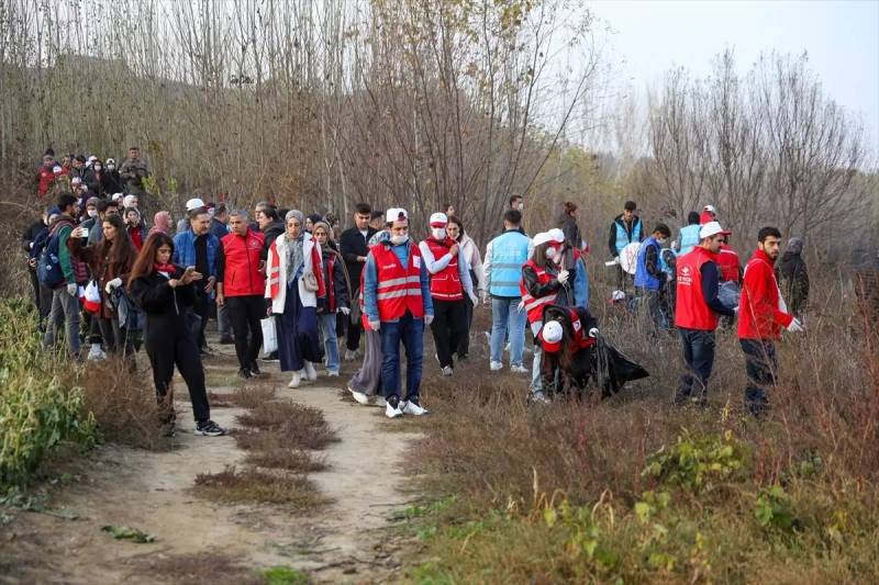 Diyarbəkirin UNESCO Siyahısındakı Hevsel Bağlarında Böyük Təmizlik: Vali Zorluoğlu İcazəsiz Tikililərdən Danışdı