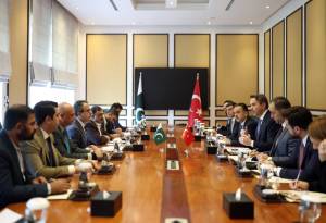 Türkiyə və Pakistan neft-qaz yataqlarının birgə kəşfiyyatı və işlənməsi barədə saziş imzalayıb Xəbər şəkili