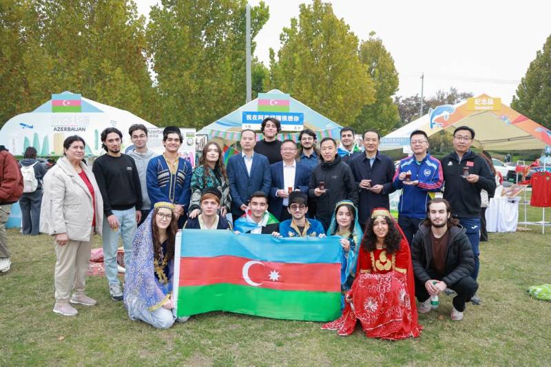 Azərbaycan Çinin beynəlxalq mədəniyyət festivalında təmsil olunub (FOTO)
