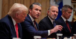 Pentaqon Hesabatı: Pit Hekseth Məxfi Məlumatları "Signal" Vasitəsilə Yayaraq Hərbi Qaydaları Pozub Xəbər şəkili