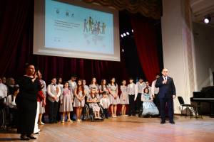 Bakıda Beynəlxalq Əlillər Gününə həsr olunmuş inklüziv konsert keçirilib (FOTO) Xəbər şəkili