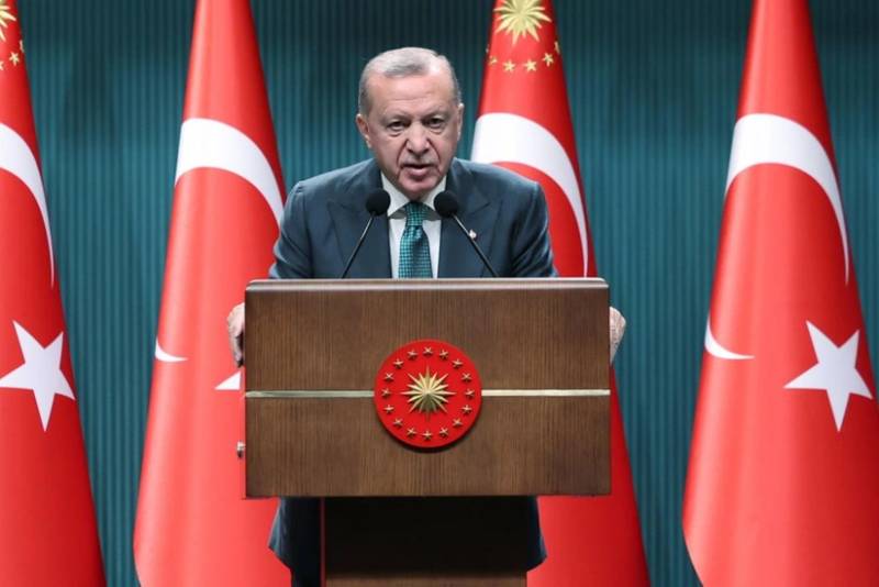 Ərdoğan Qara dənizdə tankerlərə edilən hücumla bağlı xəbərdarlıq edib