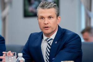 Pentaqon rəhbəri nüvə sınaqlarının davam etdiriləcəyini açıqlayıb Xəbər şəkili