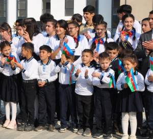 Horovlu kənd tam orta məktəbində 103 şagirddən ibarət 11 sinif formalaşdırılıb (FOTO)
