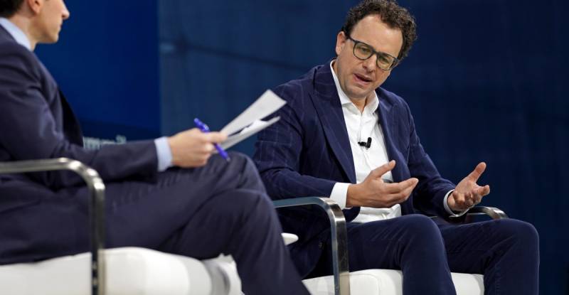 Anthropic Şirkəti Süni İntellekt (AI) Köpüyü Barədə "YOLO" Xəbərdarlığı Edir