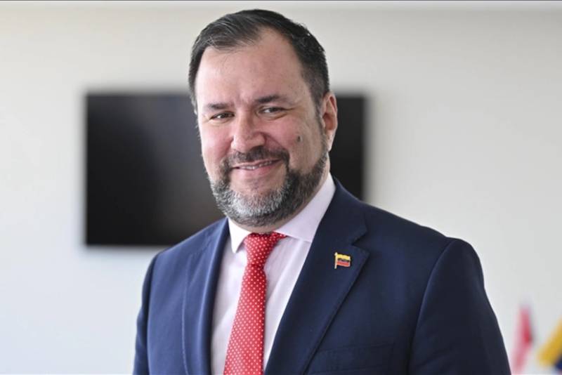 Venesuela öz hava məkanı üzərində tam suverenliyə malik olduğunu bəyan edib