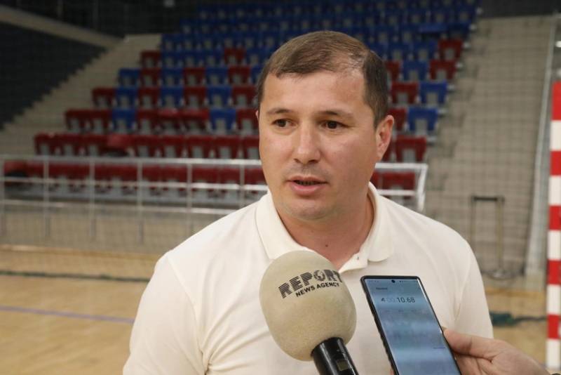 "Baku Fire"nın baş məşqçisi: "İntriqanı saxlamaq üçün "Neftçi" İK ilə matçda qələbə qazanmalıyıq"