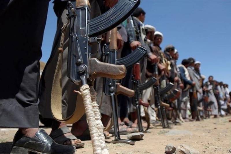 Husilər doqquz filippinli dənizçini azad edəcəklər