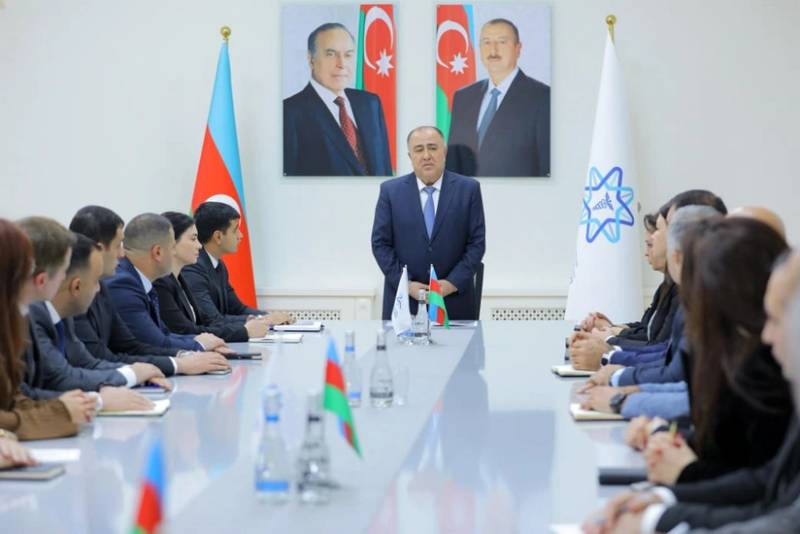 Naxçıvanın yeni səhiyyə nazirinin müavini kollektivə təqdim edilib