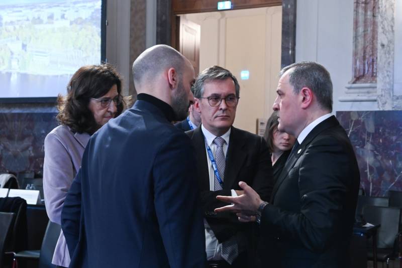 Azərbaycaт ilə Fransa arasında münasibətlərinin mövcud perspektivləri müzakirə olunub